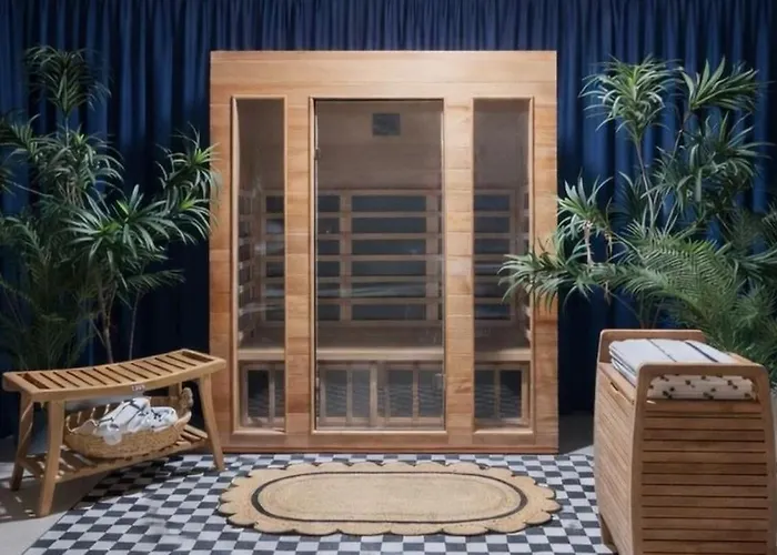 Holiday home Sauna - Gameroom - Lux Design - 5 Beds - Sleeps 10 Columbus