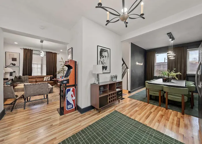 Holiday home Sauna - Gameroom - Lux Design - 5 Beds - Sleeps 10 Columbus